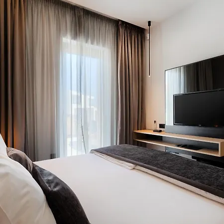 Luxury Ps Deluxe In Pula For 8 Persons With 60 M2 Heated Pool, Wellness & Sea View 别墅