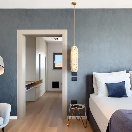 Luxury Ps Deluxe In Pula For 8 Persons With 60 M2 Heated Pool, Wellness & Sea View * Vintijan