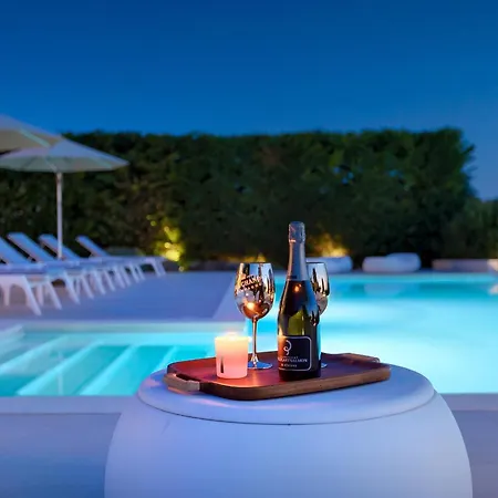 Luxury Ps Deluxe In Pula For 8 Persons With 60 M2 Heated Pool, Wellness & Sea View 别墅